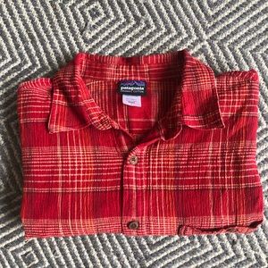 Patagonia Red Plaid Short Sleeve Button Down